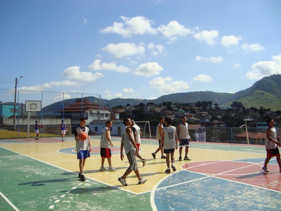 Jogos amistosos  nas modalidades Basquete e Futsal foram realizados no ultimo domingo dia (21) em Ecoporanga