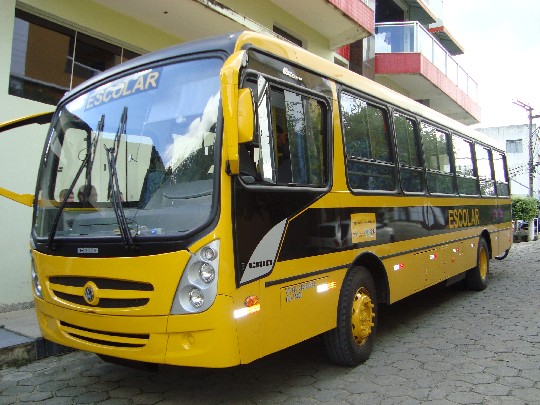Prefeitura de Ecoporanga adquire ônibus novo