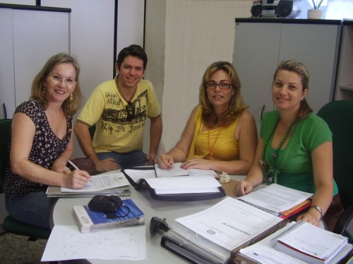 Coordenadores da Universidade Aberta do Brasil visitam Pólo de Ecoporanga 